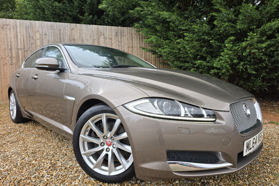 2014 JAGUAR XF 2014 YEAR 2014 MILEAGE 55,000 MI FUEL TYPE DIESEL TRANSMISSION AUTOMATIC TRANSMISSION... photo